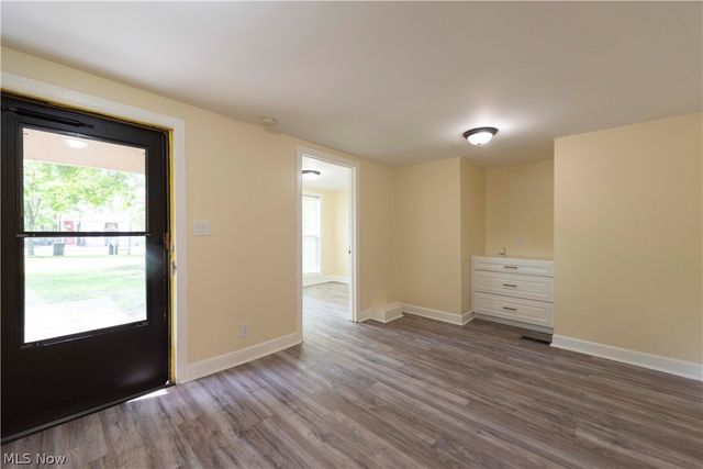 1263 Newton Street, Akron, OH 44305