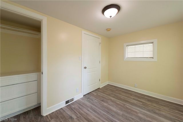 1263 Newton Street, Akron, OH 44305