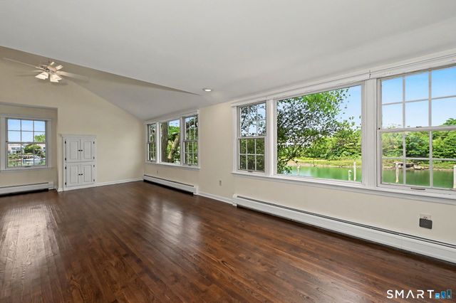 7 Joshua Slocum Dock, Stamford, CT 06902