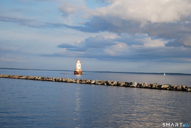 7 Joshua Slocum Dock, Stamford, CT 06902