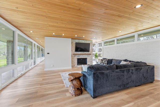 1504 Half Moon Drive, Wharton, TX 77488