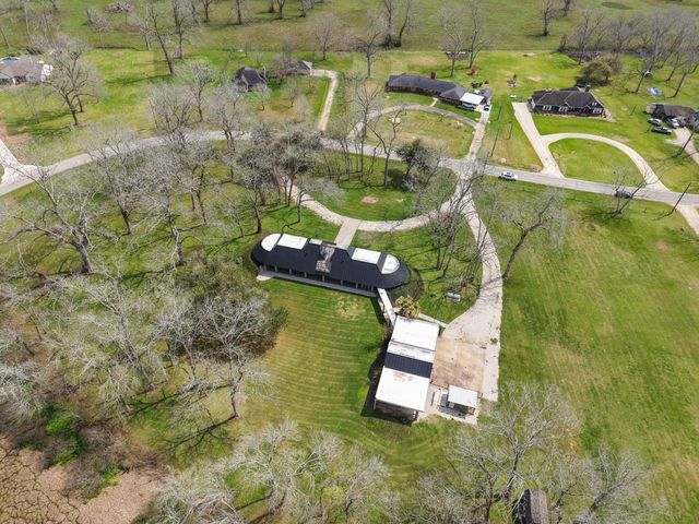 1504 Half Moon Drive, Wharton, TX 77488