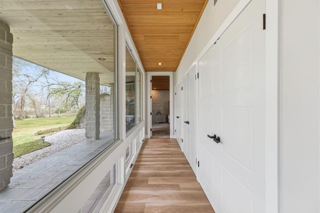 1504 Half Moon Drive, Wharton, TX 77488