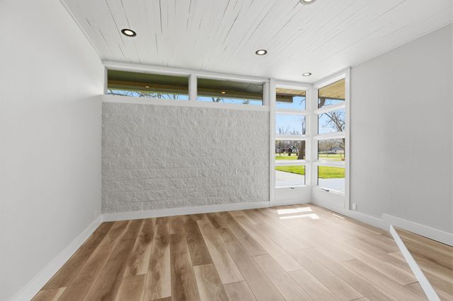 1504 Half Moon Drive, Wharton, TX 77488