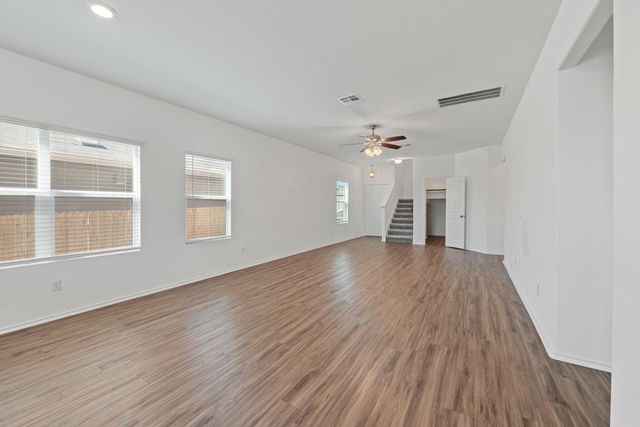 120 Josey Wales DR, Jarrell, TX 76537