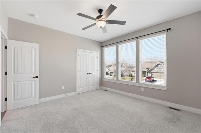 1411 Norfolk Drive, Harrisonville, MO 64701