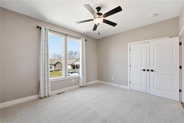 1411 Norfolk Drive, Harrisonville, MO 64701