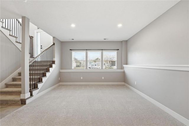 1411 Norfolk Drive, Harrisonville, MO 64701