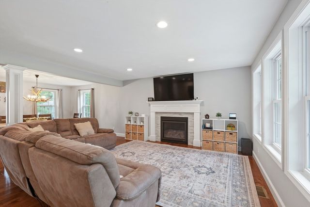 501 Quaddick Road, Thompson, CT 06277