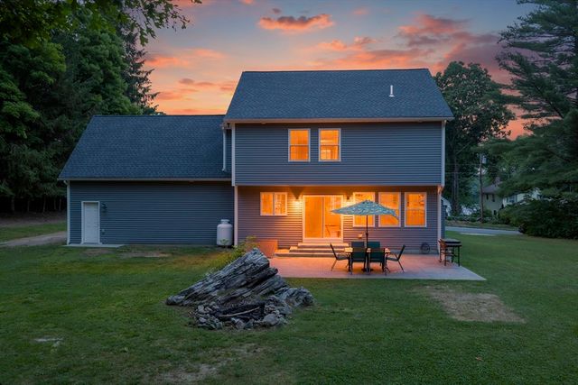 501 Quaddick Road, Thompson, CT 06277