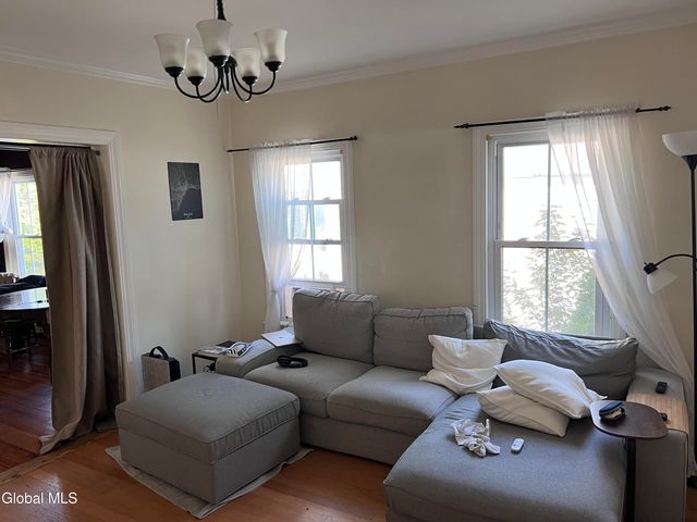 98 Walworth Street, Saratoga Springs, NY 12866