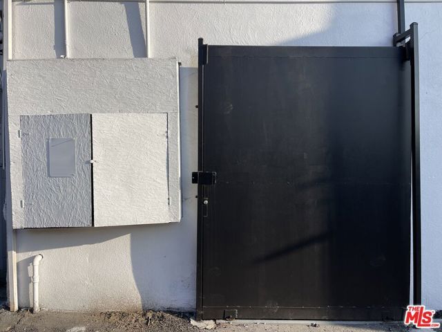 1259 S La Brea Avenue, Los Angeles, CA 90019