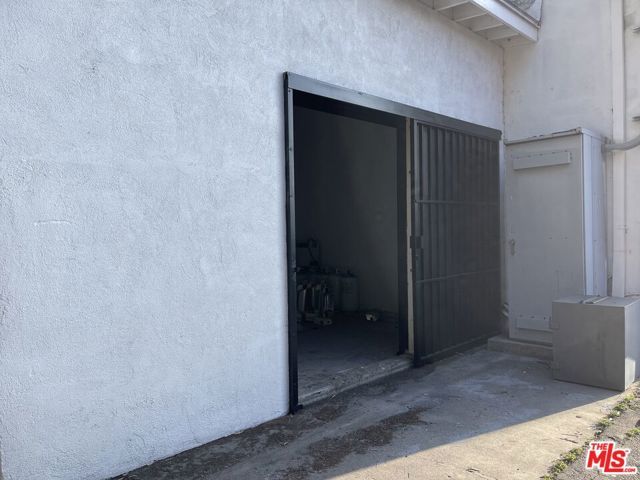 1259 S La Brea Avenue, Los Angeles, CA 90019