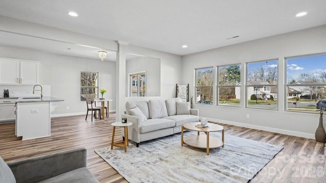 3213 Saddlebrook Drive, Midland, NC 28107