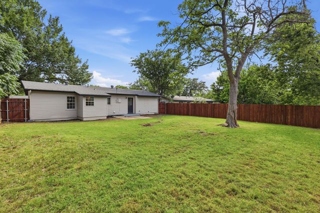 1721 Jocyle Street, Arlington, TX 76010