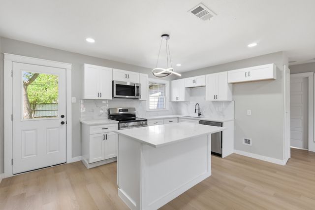 1721 Jocyle Street, Arlington, TX 76010