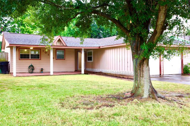 10126 Fleming Drive, Houston, TX 77013