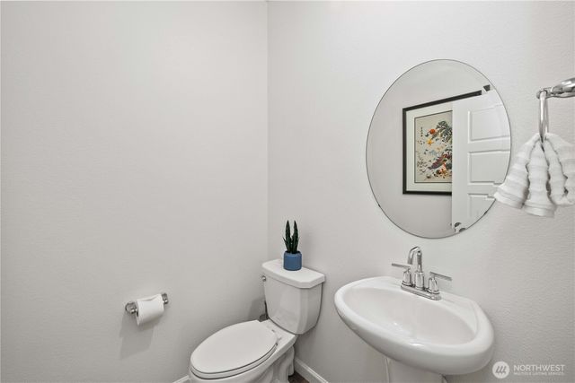 32943 Ash Avenue SE, Black Diamond, WA 98010