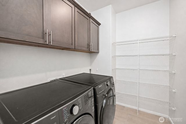 32943 Ash Avenue SE, Black Diamond, WA 98010