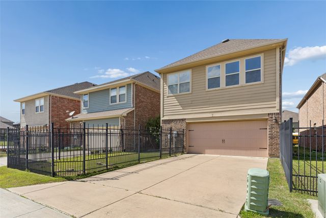 6723 Palo Duro Drive, Irving, TX 75063