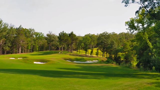 432 Medallion Club, Gordonville, TX 76245