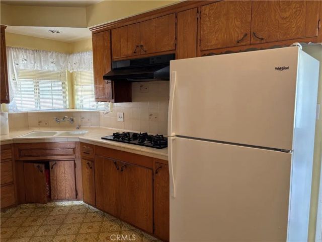 14431 Beaver Street, Sylmar, CA 91342