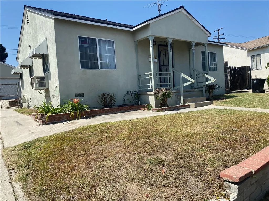 14431 Beaver Street, Sylmar, CA 91342