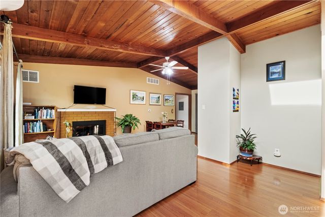 13400 3rd Avenue S, Burien, WA 98168