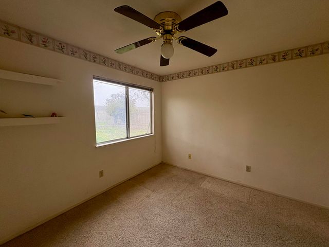 1900 E College Avenue, Visalia, CA 93292