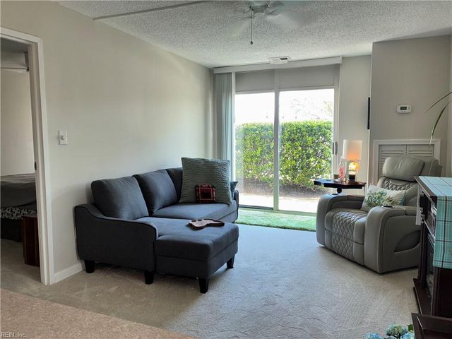3558 Shore Dr Apt G9, Virginia Beach, VA 23455