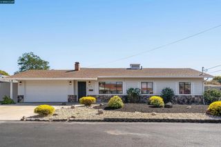 3212 Oxford Pl, Concord, CA 94518