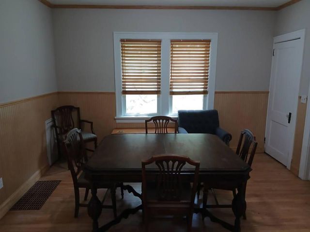 909 27th Ave. NE, Minneapolis, MN 55418