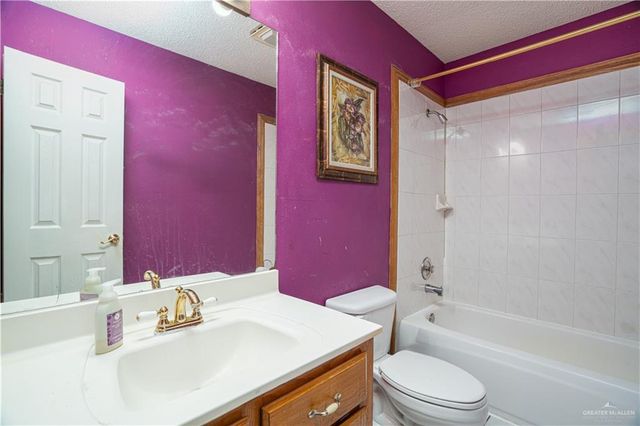 1801 Crown Pointe Boulevard, Mission, TX 78572