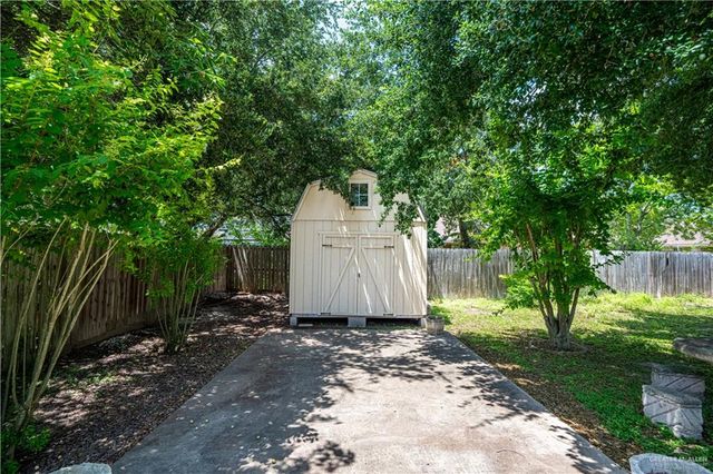 1801 Crown Pointe Boulevard, Mission, TX 78572