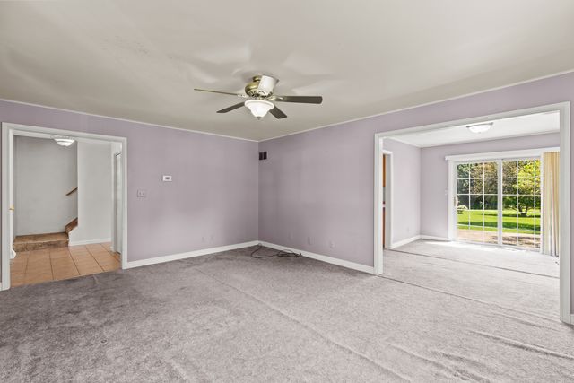 481 Lasalle Drive, Lake Holiday, IL 60552