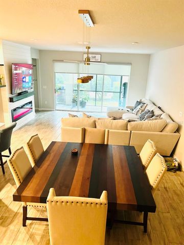 19411 MONARCH WIND WAY, Lutz, FL 33558