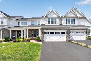 46 LAVENDER DR, Yardley, PA 19067