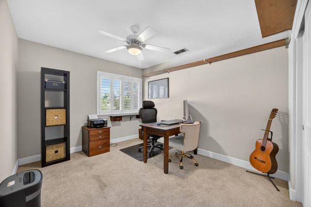 8800 Mannington St, Elk Grove, CA 95758