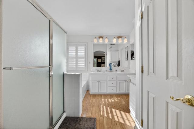 8800 Mannington St, Elk Grove, CA 95758