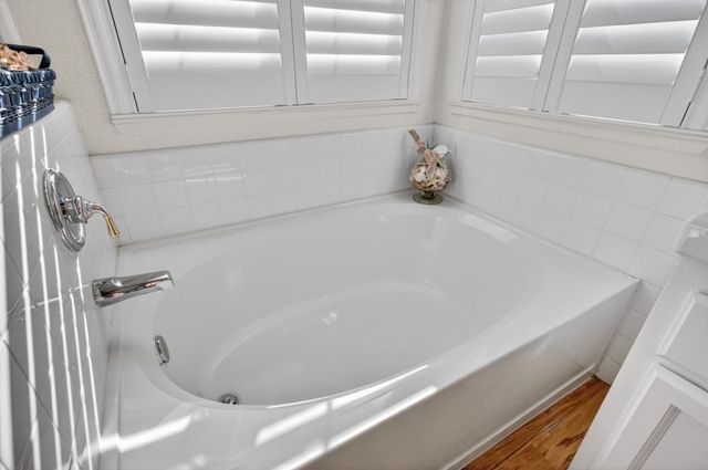 8800 Mannington St, Elk Grove, CA 95758