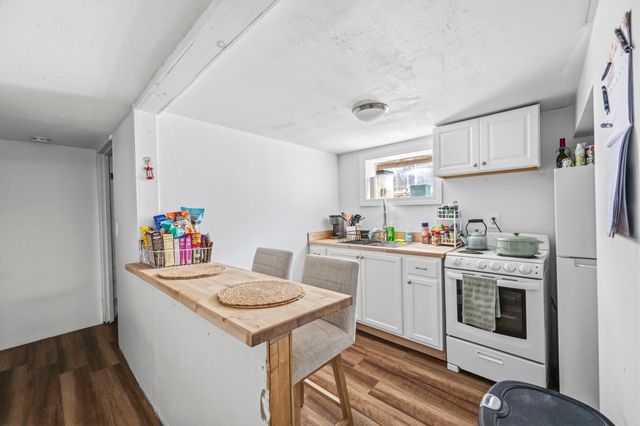 57 Columbus Ave, Braintree, MA 02184