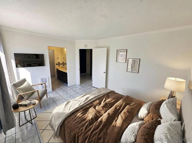 4056 Van Dyke Ave 4, San Diego, CA 92105