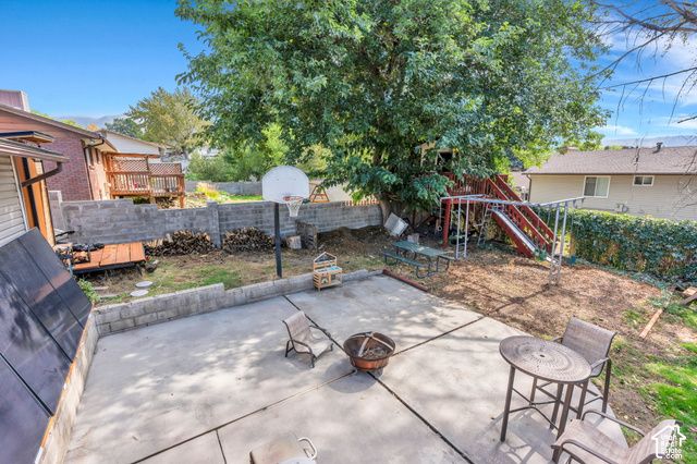 892 E BEAR CANYON RD, Sandy, UT 84094