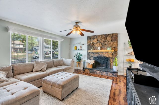 892 E BEAR CANYON RD, Sandy, UT 84094