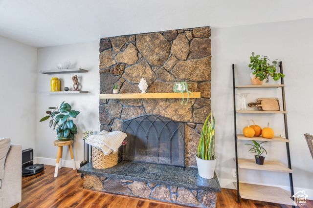 892 E BEAR CANYON RD, Sandy, UT 84094