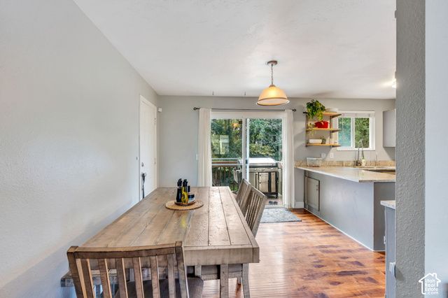 892 E BEAR CANYON RD, Sandy, UT 84094