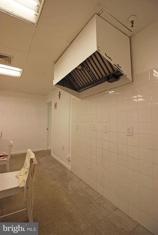 22636 GLENN DR #102, Sterling, VA 20164