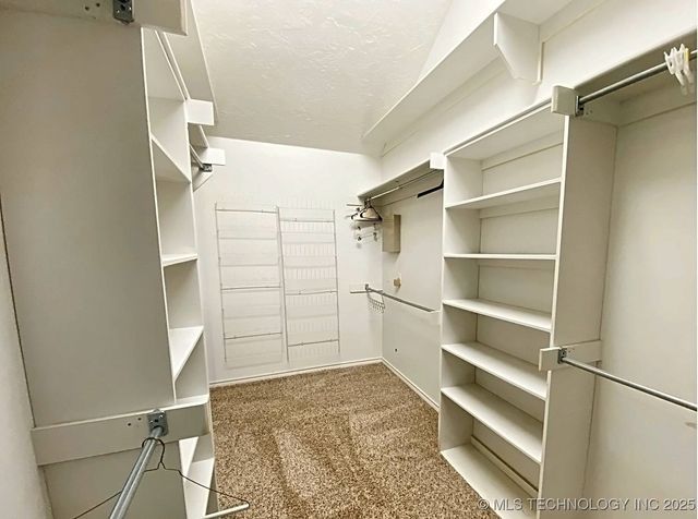 2009 Trailwood Street, Stigler, OK 74462