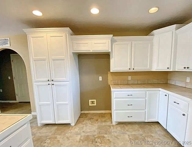 2009 Trailwood Street, Stigler, OK 74462