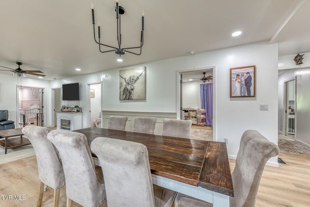 1005 & 1009 Island Road, Blountville, TN 37617